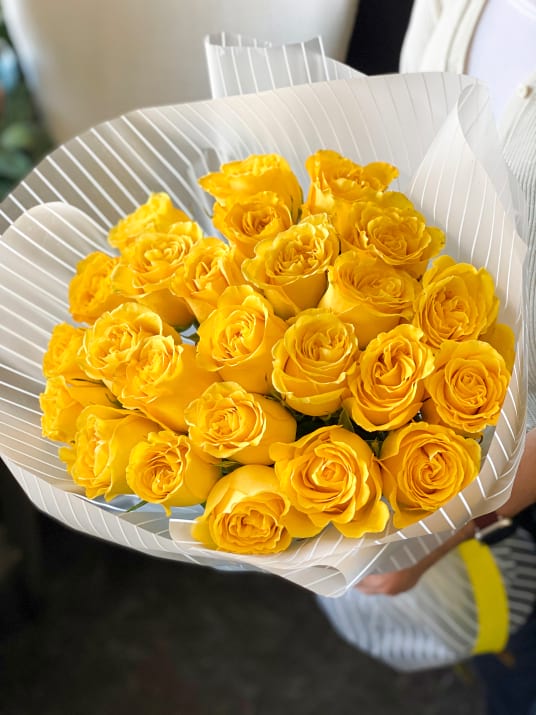 Two Dozen Yellow Roses Luxury Bouquet